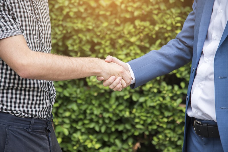 Shaking Hands Gentlemans Agreement